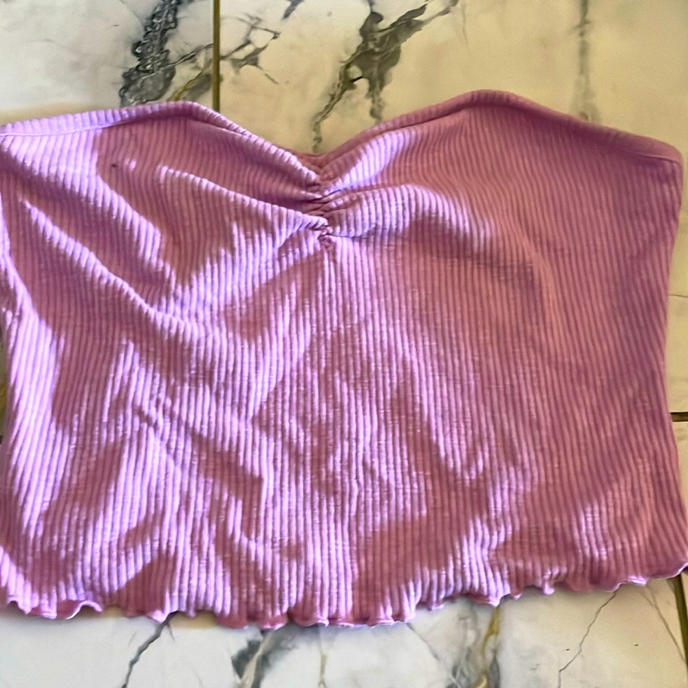 A nice purple or light purple tube top